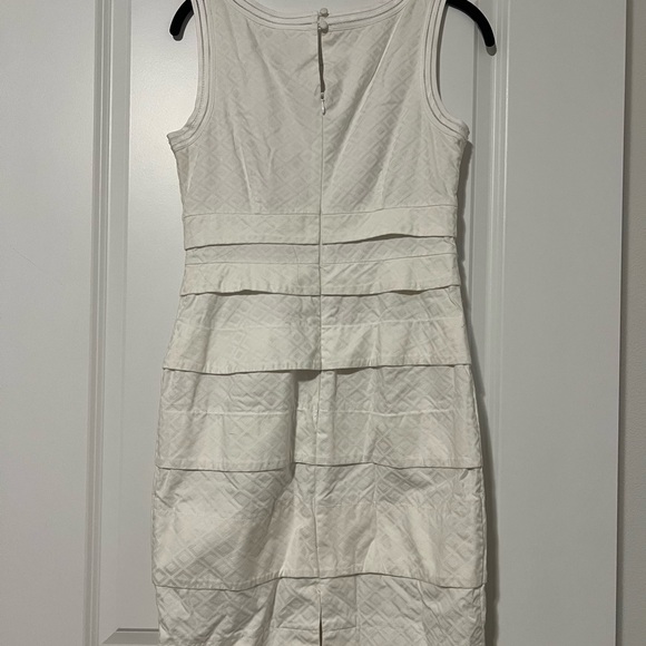 White House black market white dress - Picture 2 of 3